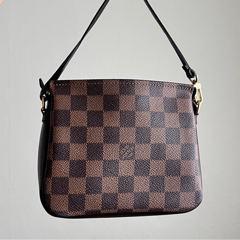 Louis Vuitton Damier Ebene Trousse Pochette